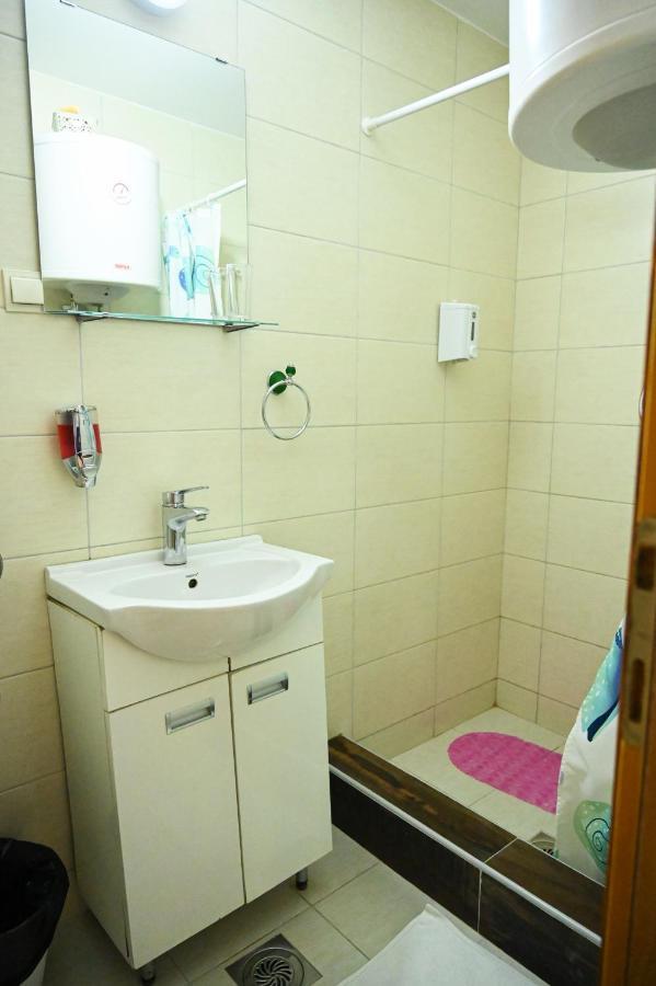 Apartamento Tri Bagrema Km Mokra Gora Exterior foto