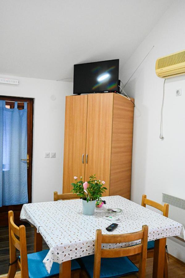 Apartamento Tri Bagrema Km Mokra Gora Exterior foto