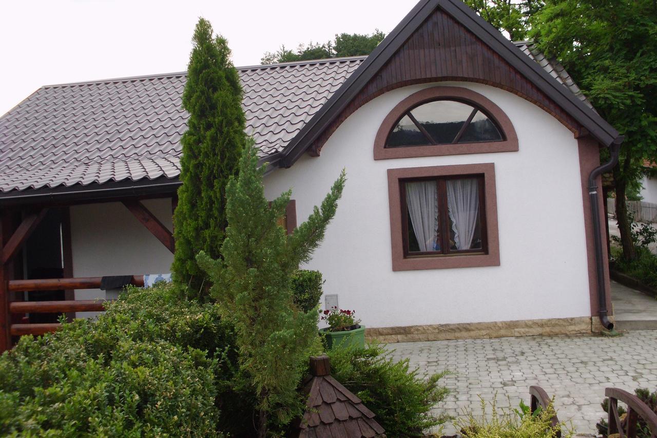 Apartamento Tri Bagrema Km Mokra Gora Exterior foto
